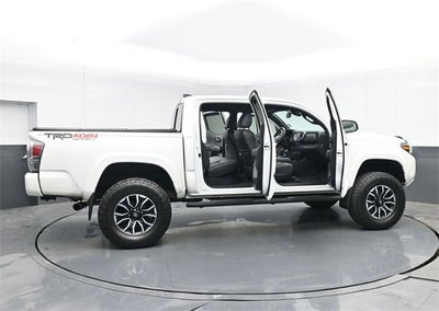 2022 Toyota Tacoma 4WD SR