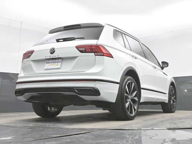 2022 Volkswagen Tiguan SE R-Line Black