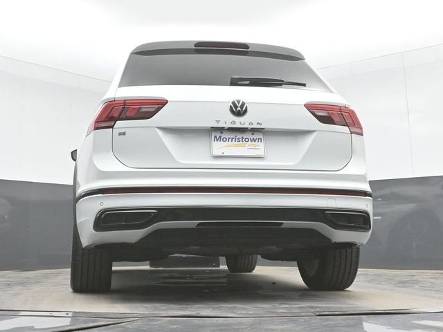2022 Volkswagen Tiguan SE R-Line Black