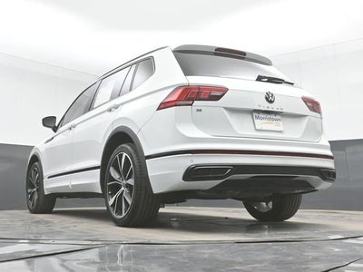 2022 Volkswagen Tiguan SE R-Line Black