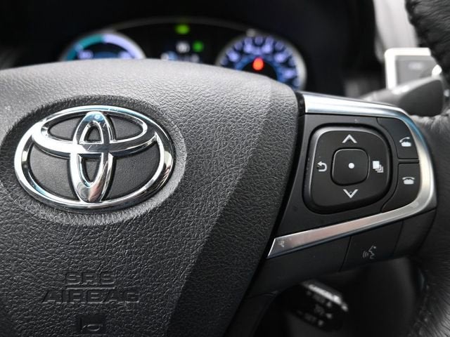 2017 Toyota Camry Hybrid LE