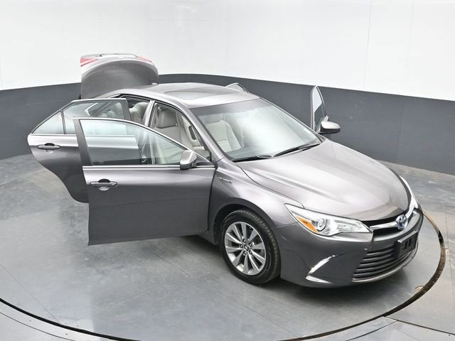 2017 Toyota Camry Hybrid LE