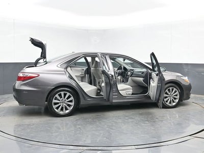 2017 Toyota Camry Hybrid LE