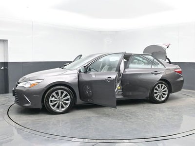 2017 Toyota Camry Hybrid LE