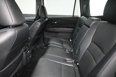 2020 Honda Pilot 2WD Touring 8 Passenger