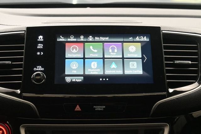 2020 Honda Pilot 2WD Touring 8 Passenger