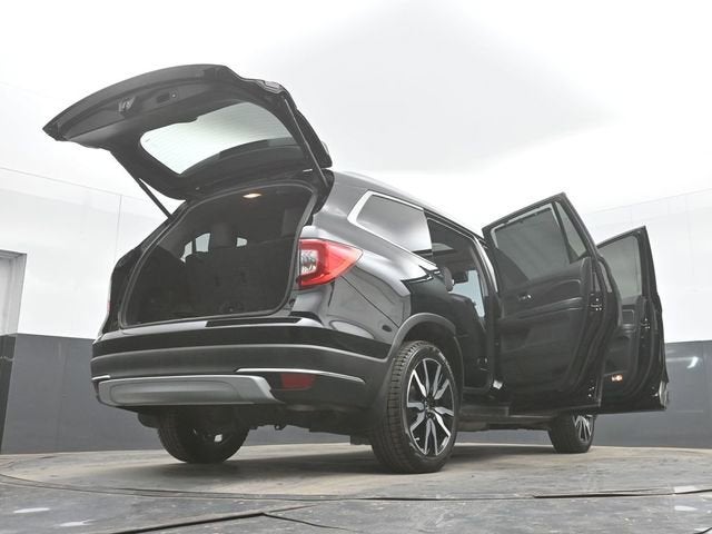 2020 Honda Pilot 2WD Touring 8 Passenger