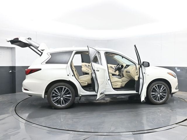2020 INFINITI QX60 LUXE