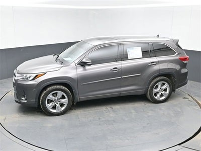 2017 Toyota Highlander Limited