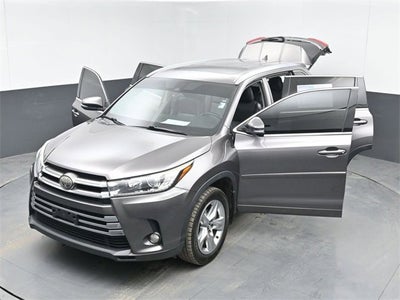 2017 Toyota Highlander Limited