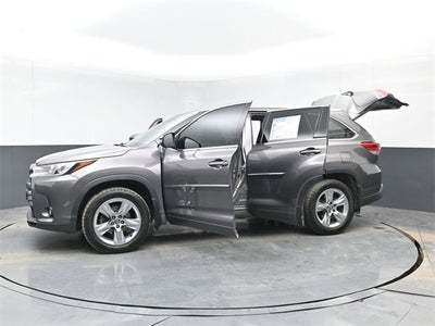 2017 Toyota Highlander Limited