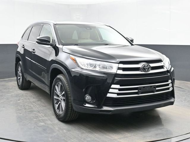 2018 Toyota Highlander SE