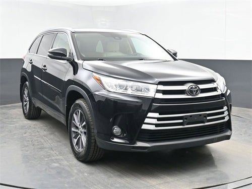 2018 Toyota Highlander SE