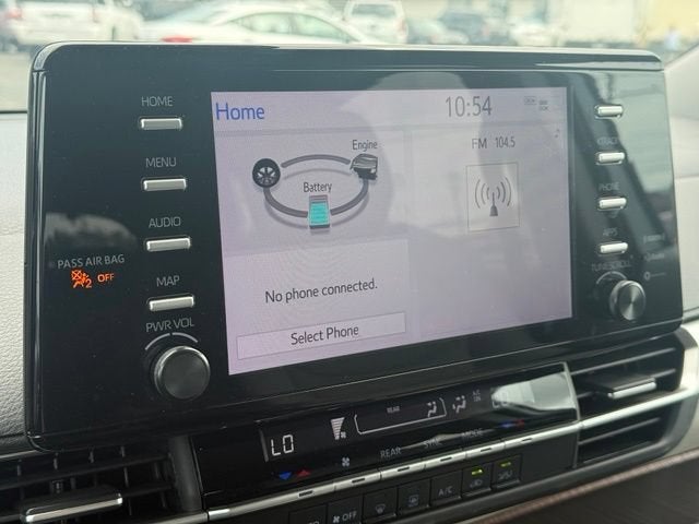 2023 Toyota Sienna LE