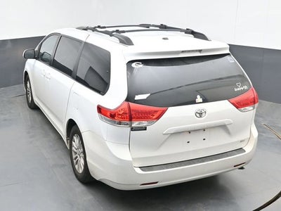 2012 Toyota Sienna XLE AAS