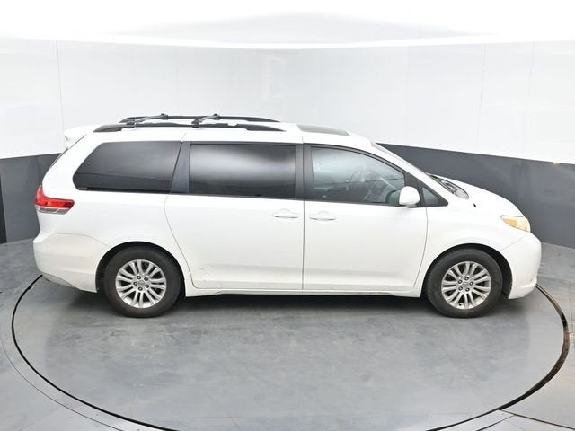 2012 Toyota Sienna XLE AAS