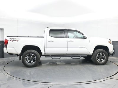 2016 Toyota Tacoma SR