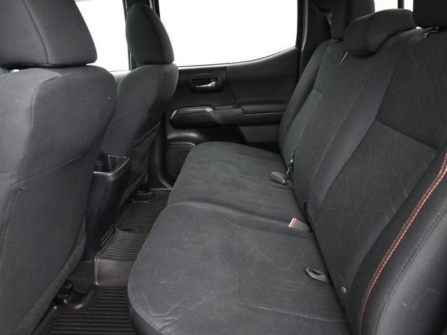 2016 Toyota Tacoma SR