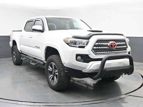 2016 Toyota Tacoma SR