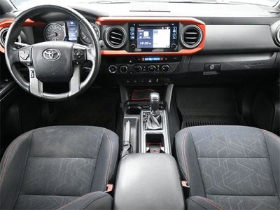 2016 Toyota Tacoma SR