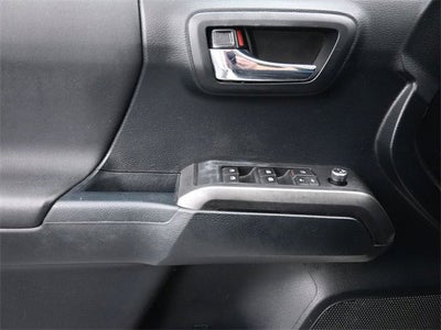 2016 Toyota Tacoma SR