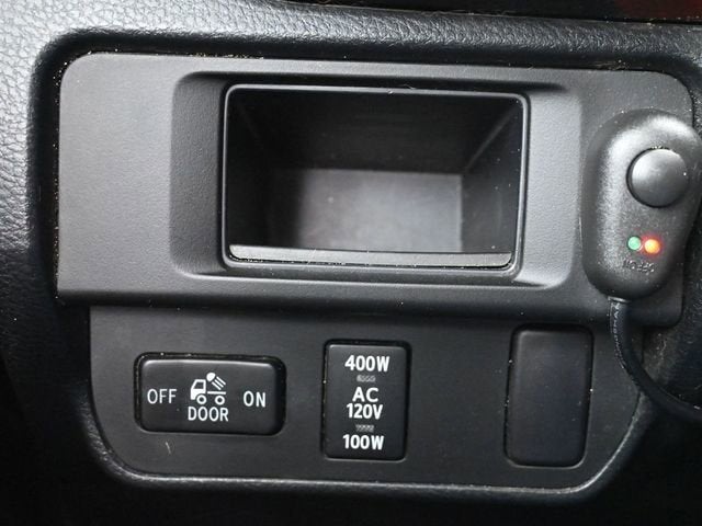 2016 Toyota Tacoma SR