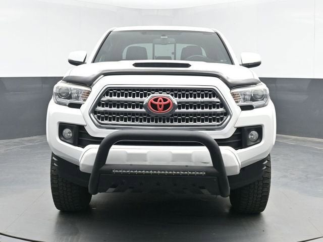2016 Toyota Tacoma SR