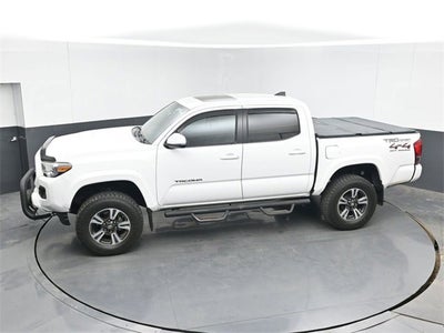 2016 Toyota Tacoma SR