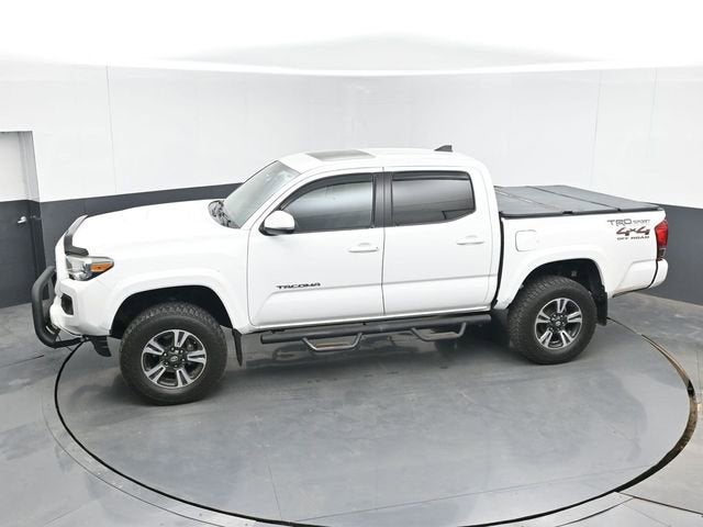 2016 Toyota Tacoma SR