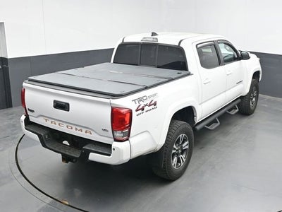 2016 Toyota Tacoma SR