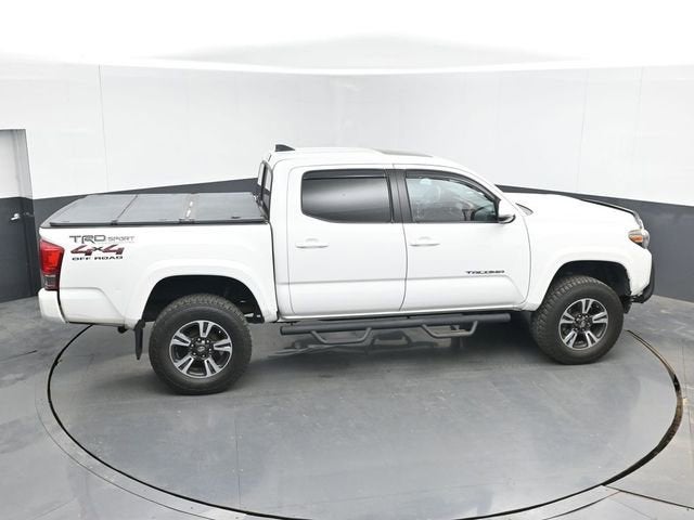 2016 Toyota Tacoma SR