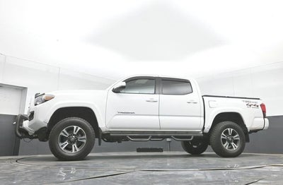 2016 Toyota Tacoma SR