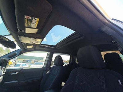 2016 Toyota Tacoma SR