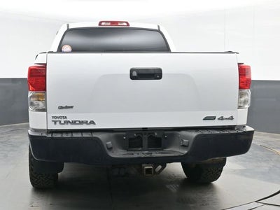 2011 Toyota Tundra 4WD Truck GRADE