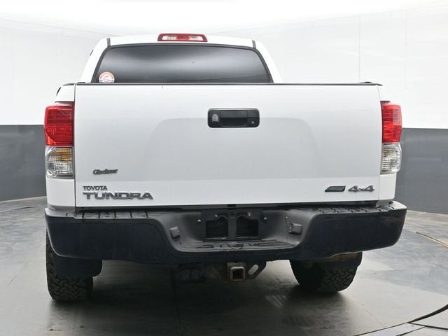 2011 Toyota Tundra 4WD Truck GRADE