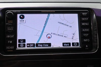 2011 Toyota Tundra 4WD Truck GRADE