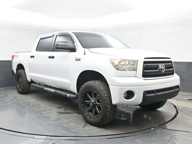 2011 Toyota Tundra 4WD Truck GRADE