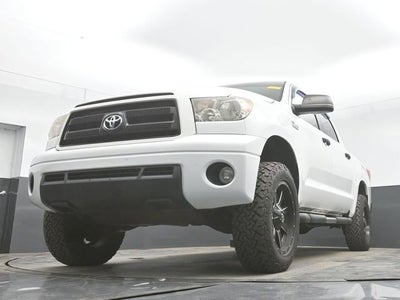 2011 Toyota Tundra 4WD Truck GRADE