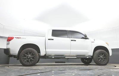 2011 Toyota Tundra 4WD Truck GRADE