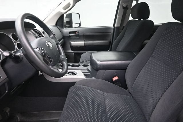 2013 Toyota Tundra Grade 5.7L V8