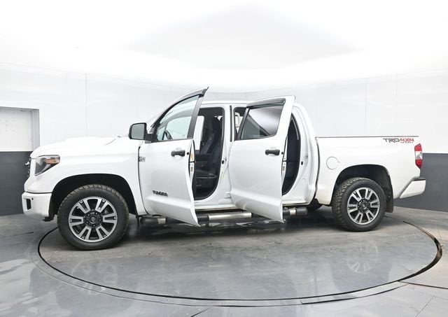 2020 Toyota Tundra 4WD SR5