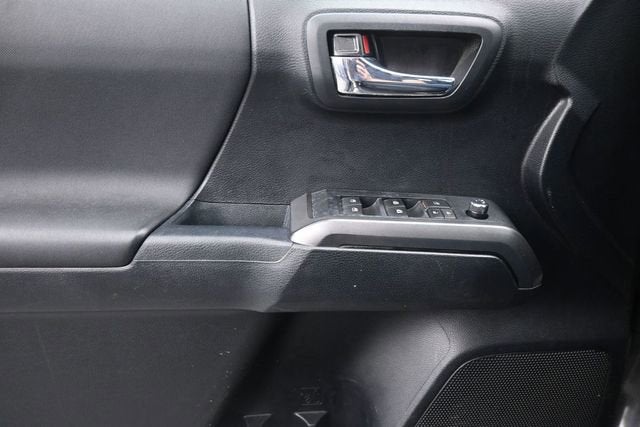 2016 Toyota Tacoma SR5
