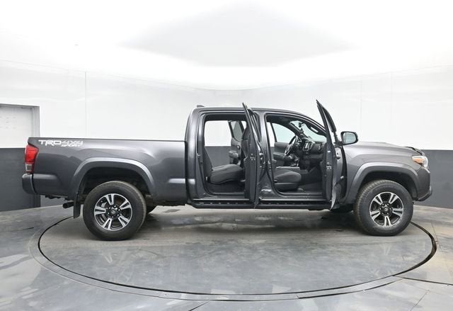 2016 Toyota Tacoma SR5