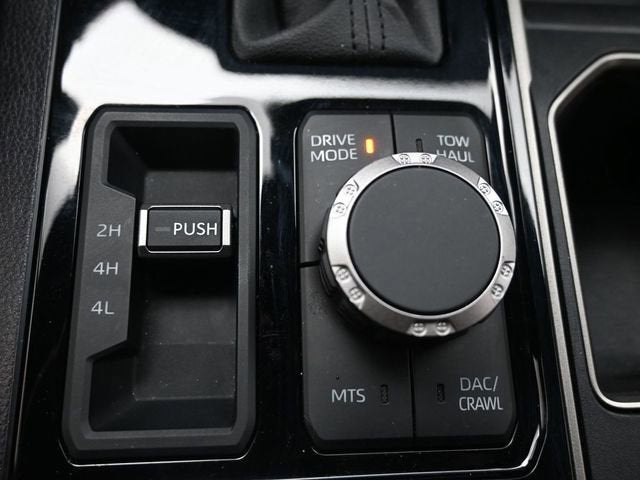 2025 Toyota Tundra 4WD SR