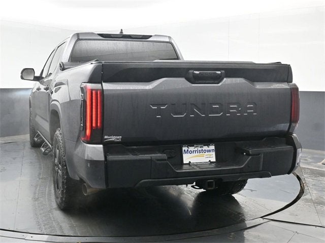 2022 Toyota Tundra 4WD SR5