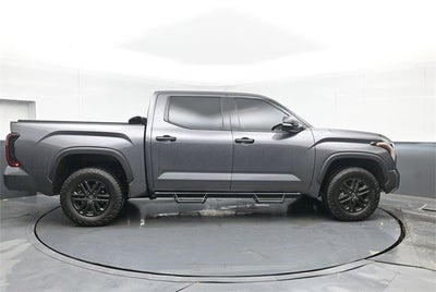 2022 Toyota Tundra 4WD SR5