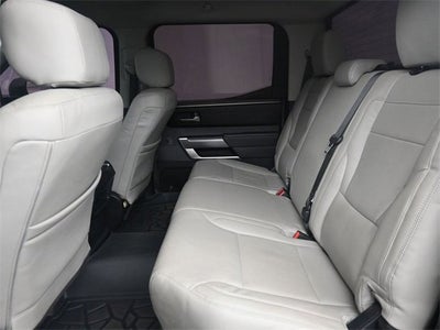 2022 Toyota Tundra 4WD SR5