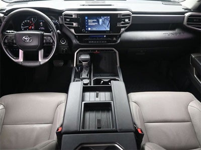 2022 Toyota Tundra 4WD SR5