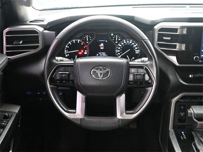 2022 Toyota Tundra 4WD SR5
