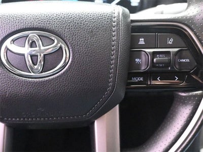 2022 Toyota Tundra 4WD SR5